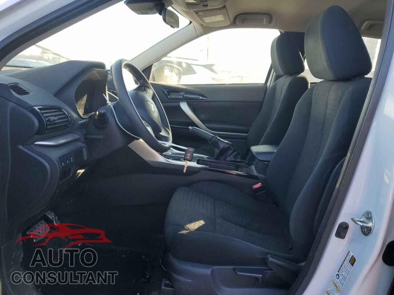 MITSUBISHI ECLIPSE 2022 - JA4ATVAA8NZ053719