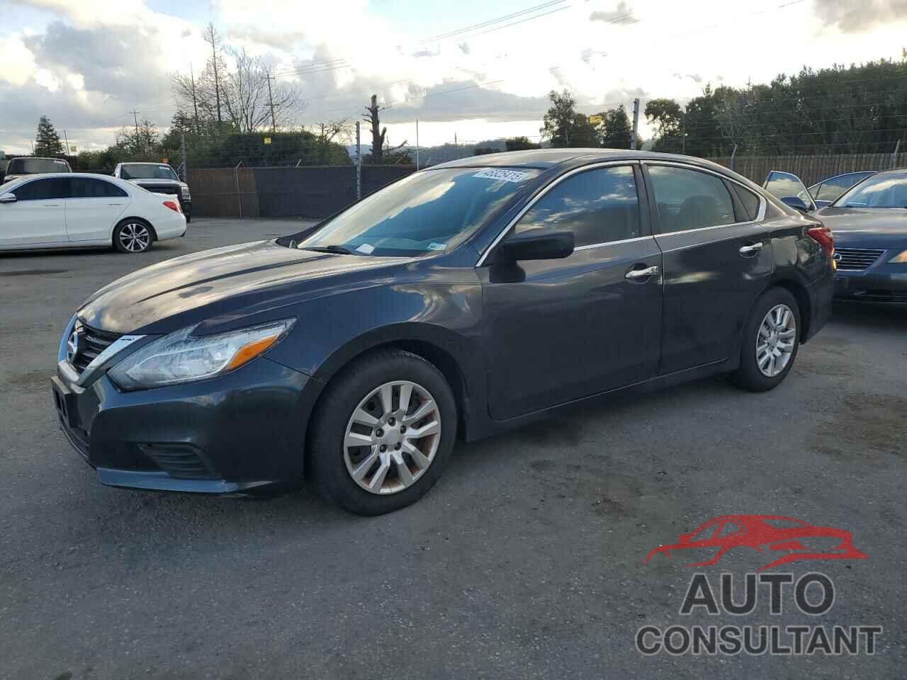 NISSAN ALTIMA 2017 - 1N4AL3AP7HN304343