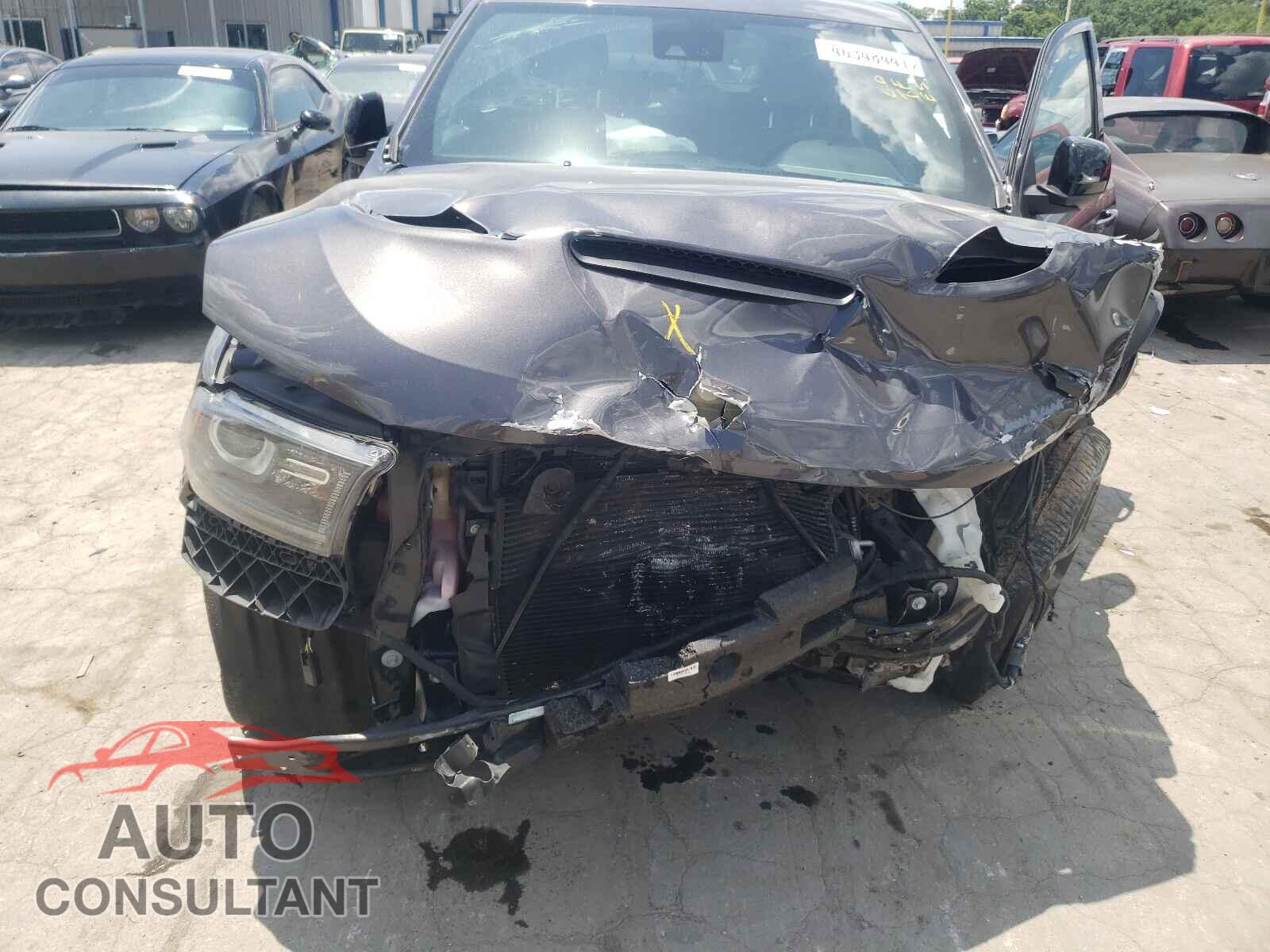 DODGE DURANGO 2018 - 1C4SDJCT6JC210188