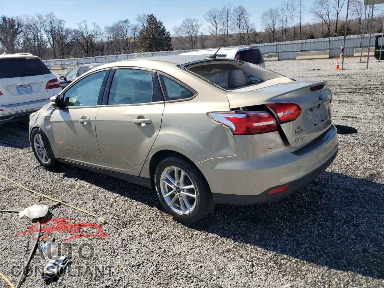 FORD FOCUS 2016 - 1FADP3F23GL266005