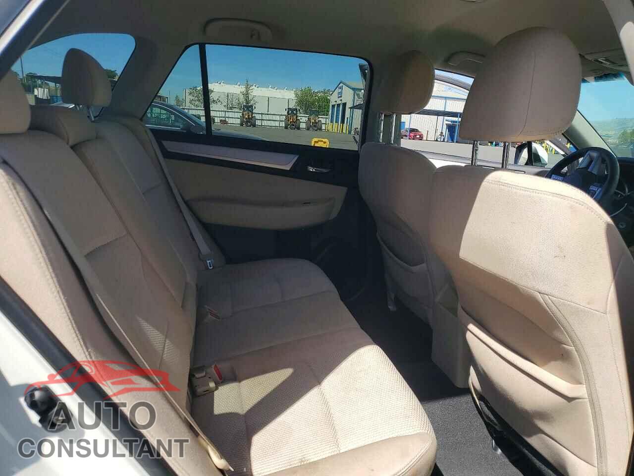 SUBARU OUTBACK 2017 - 4S4BSAFCXH3202425