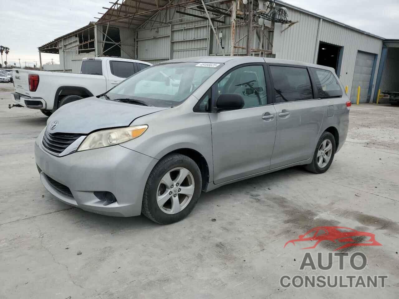 TOYOTA SIENNA 2011 - 5TDKA3DC7BS008334