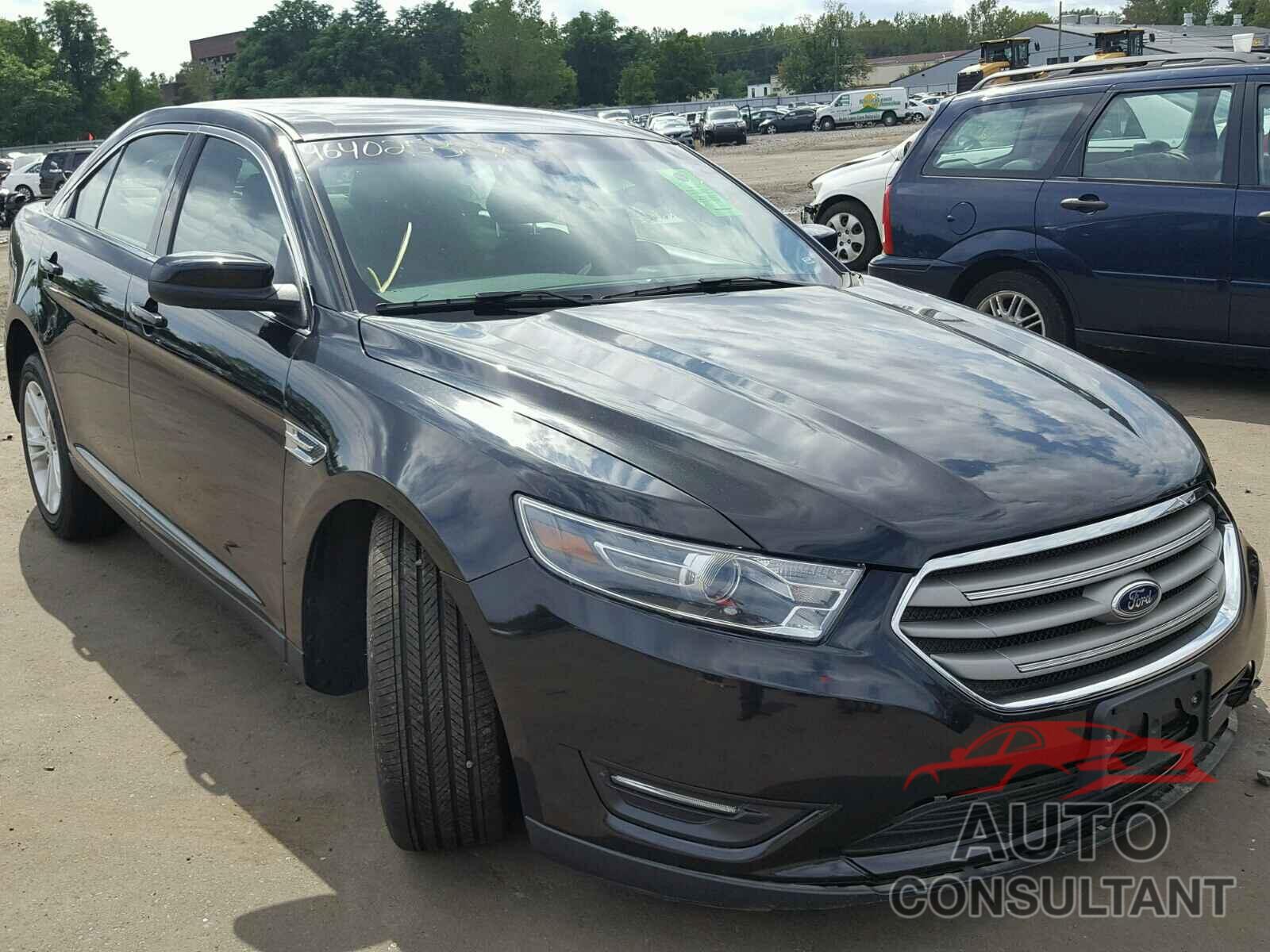 FORD TAURUS 2015 - 1FAHP2H88FG201963