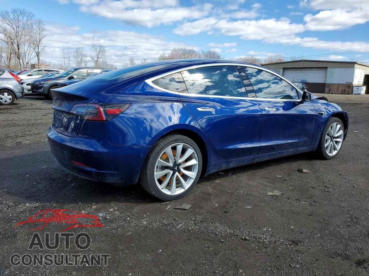 TESLA MODEL 3 2018 - 5YJ3E1EB8JF147670