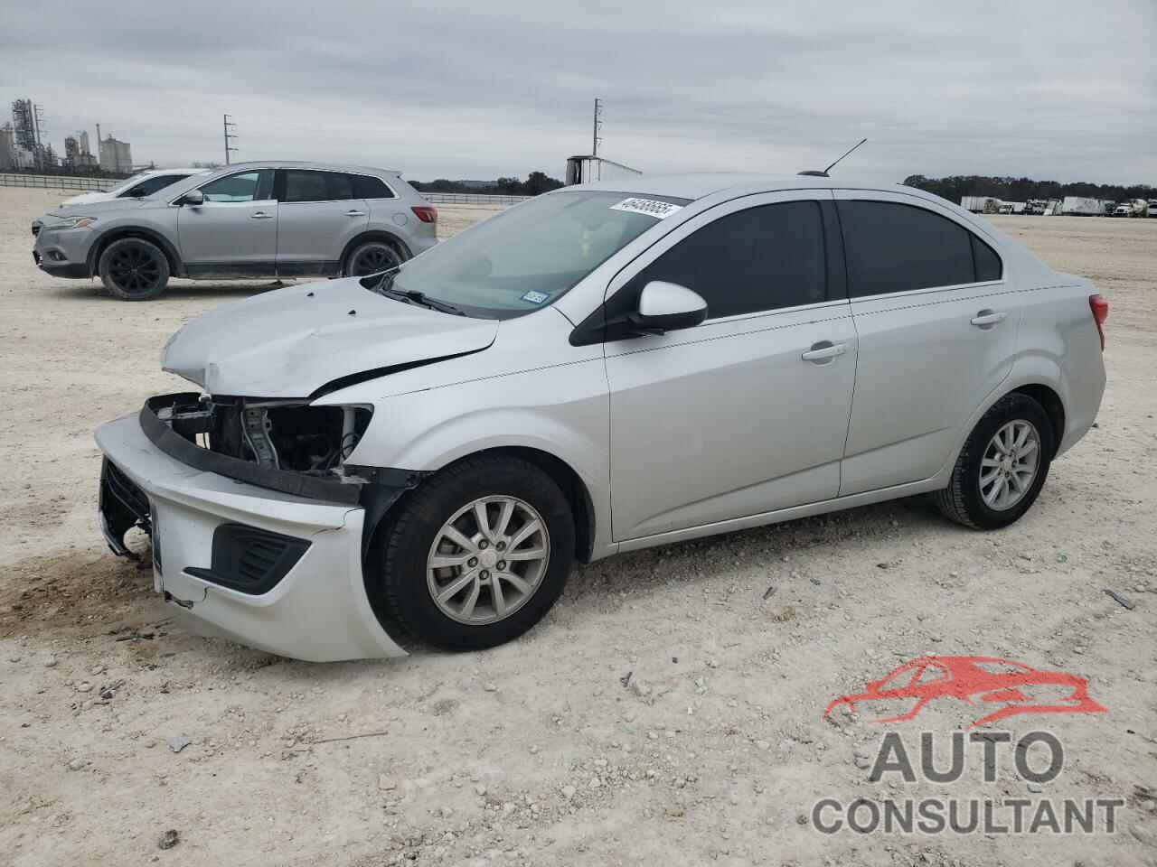 CHEVROLET SONIC 2018 - 1G1JD5SH5J4137530