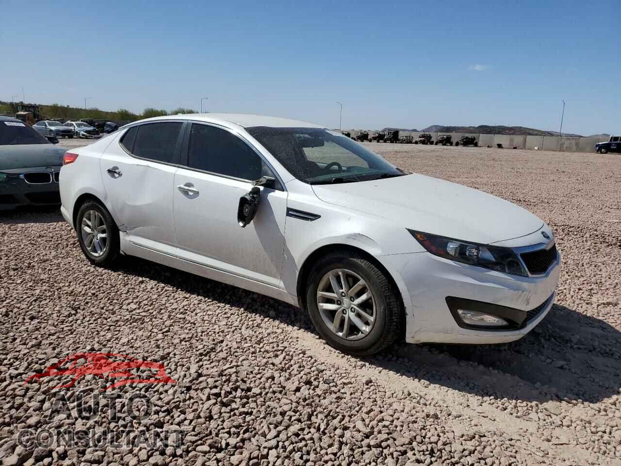 KIA OPTIMA 2013 - KNAGM4A77D5337244