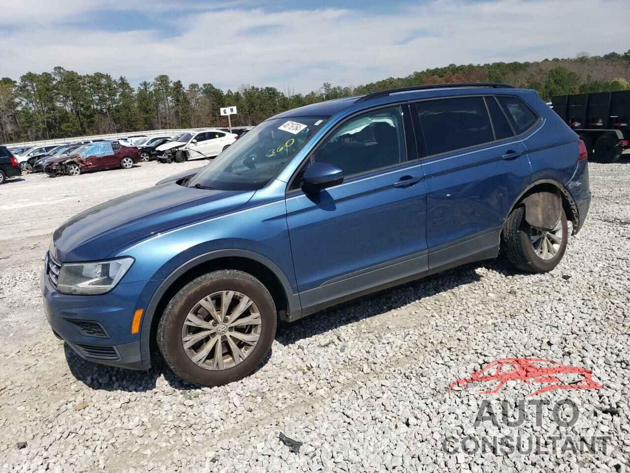 VOLKSWAGEN TIGUAN 2018 - 3VV1B7AX8JM108773