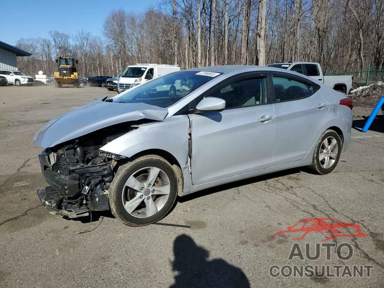 HYUNDAI ELANTRA 2012 - 5NPDH4AE2CH077987
