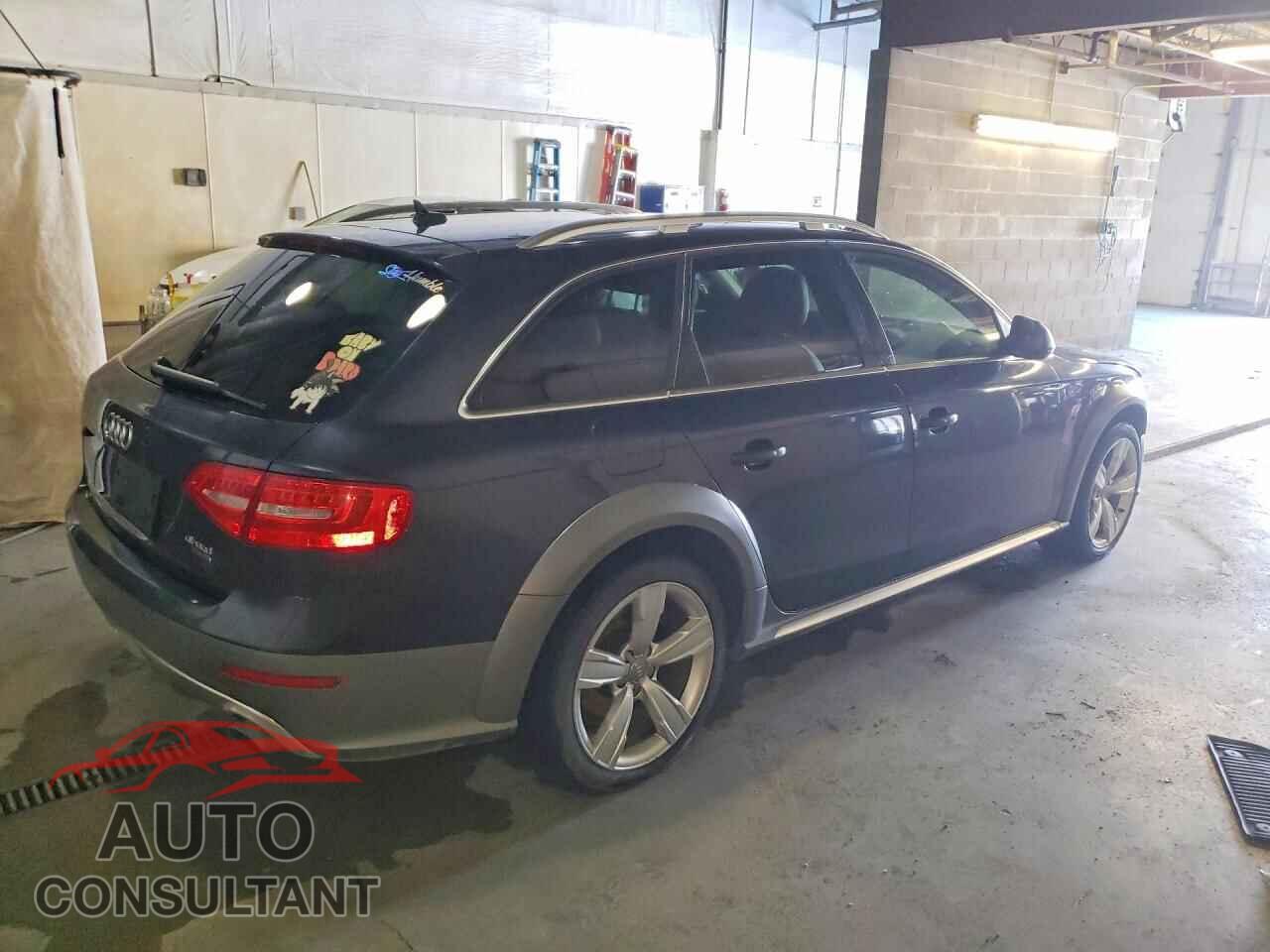 AUDI A4 2015 - WA1TFAFL8FA120581