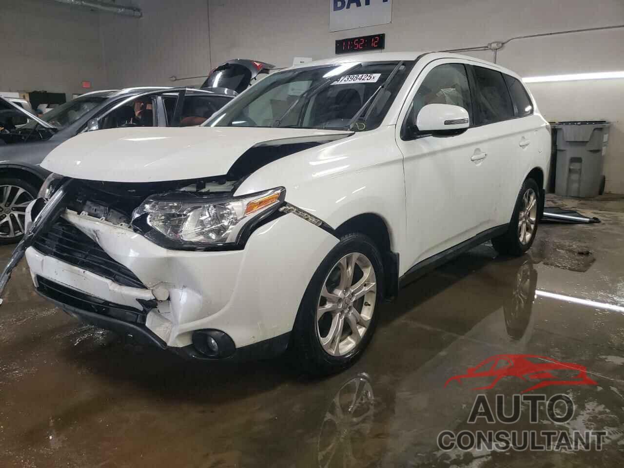 MITSUBISHI OUTLANDER 2014 - JA4AD3A34EZ008702
