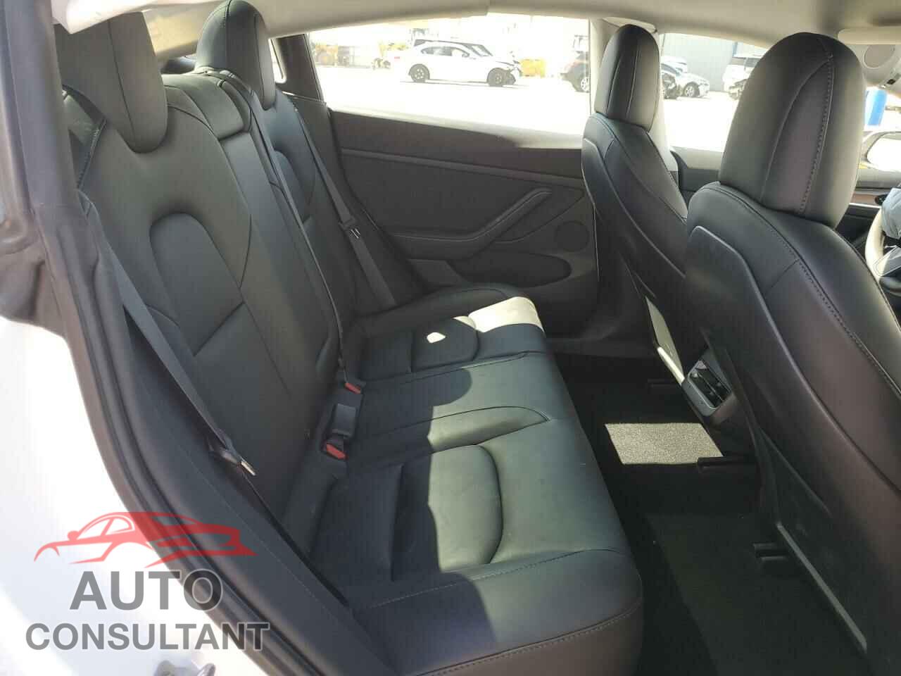 TESLA MODEL 3 2021 - 5YJ3E1EA4MF053071