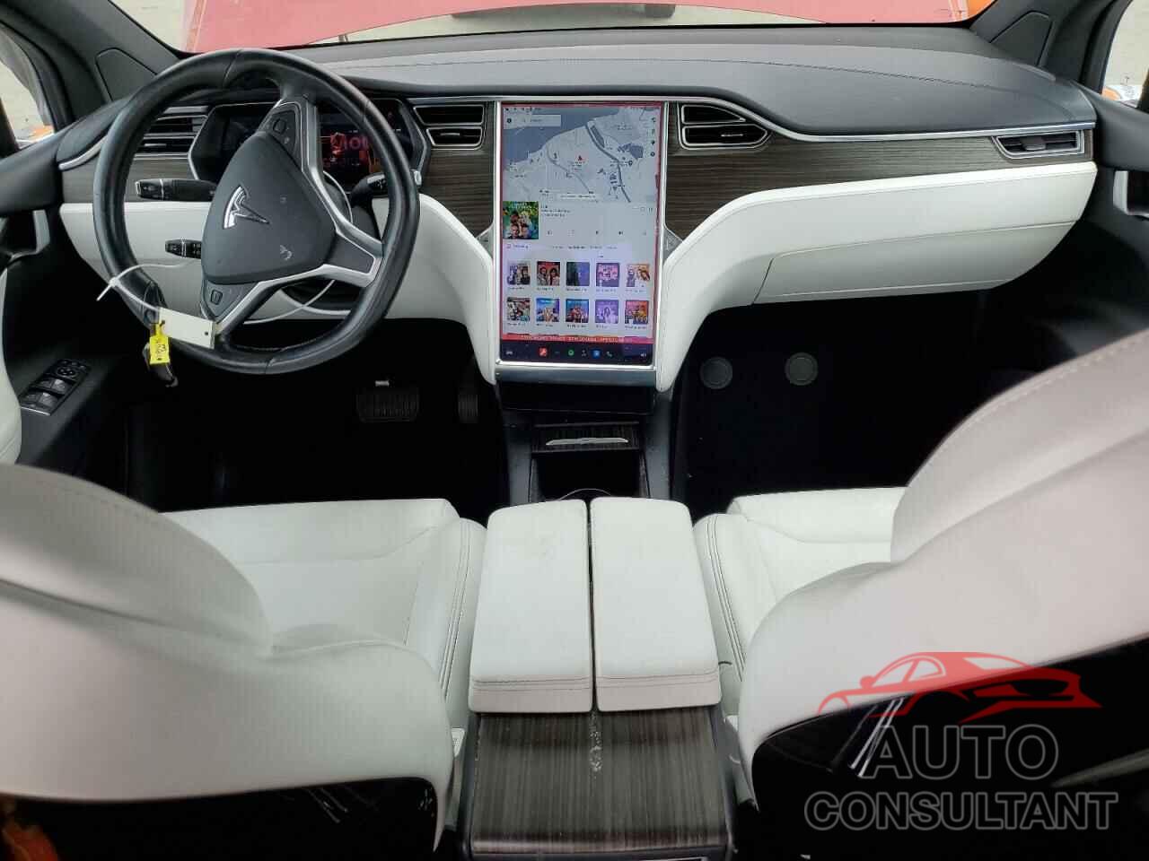 TESLA MODEL X 2016 - 5YJXCBE28GF006491