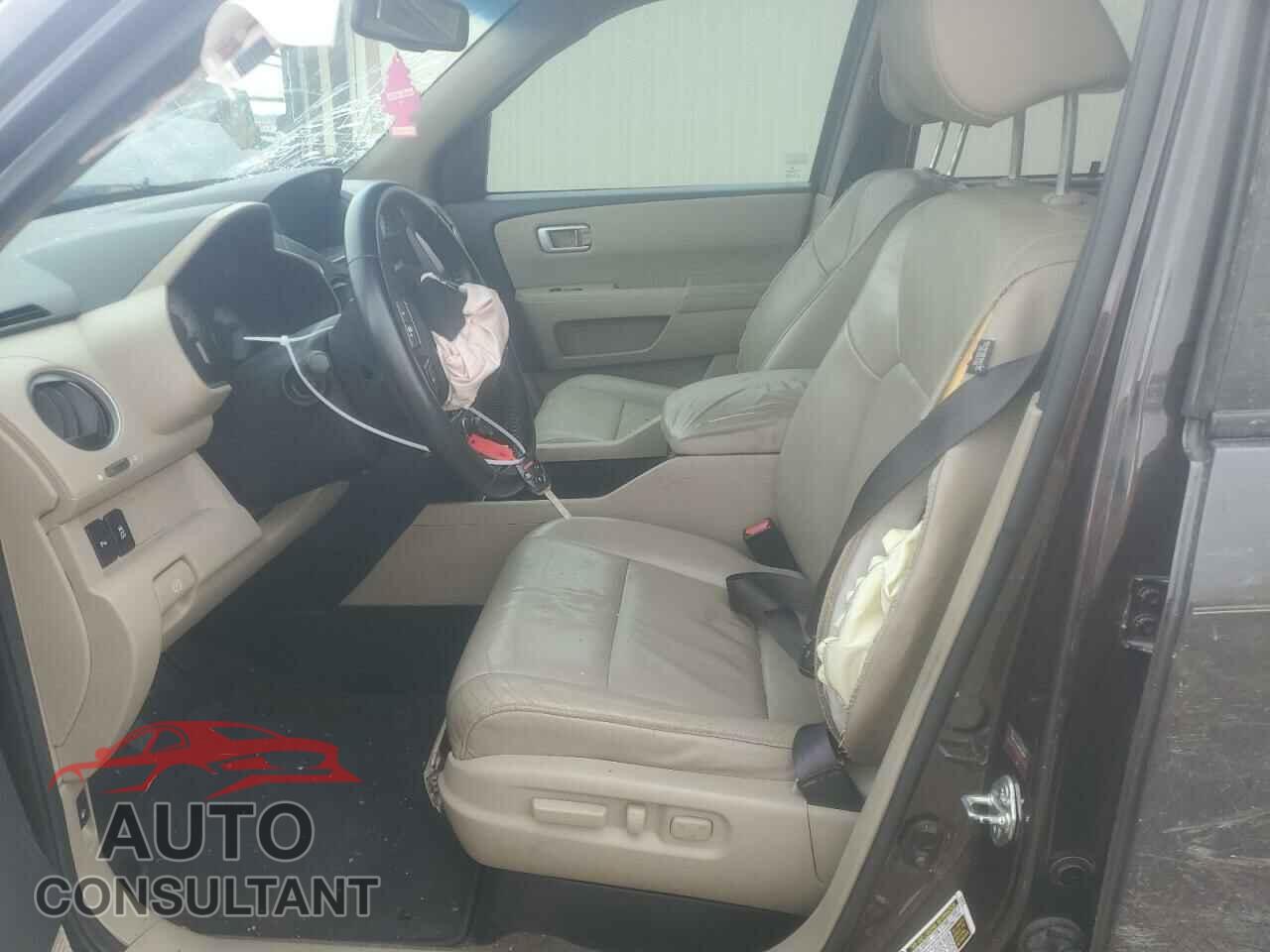 HONDA PILOT 2013 - 5FNYF3H92DB028105