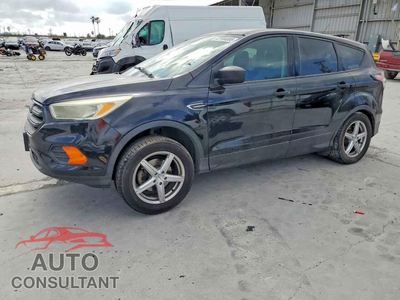 FORD ESCAPE 2017 - 1FMCU0F76HUD28268