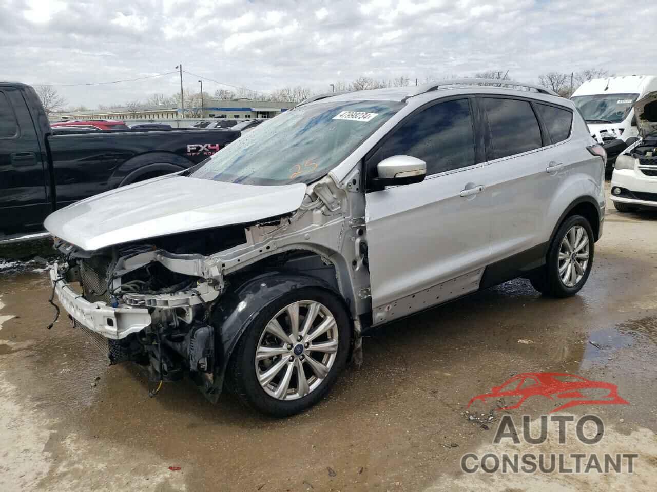 FORD ESCAPE 2017 - 1FMCU9J90HUA62999