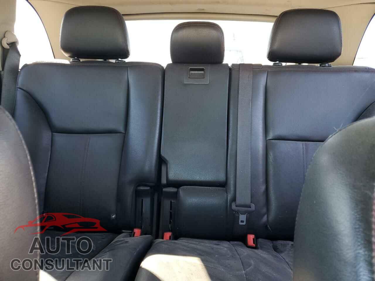 FORD EDGE 2011 - 2FMDK3JC6BBB68082