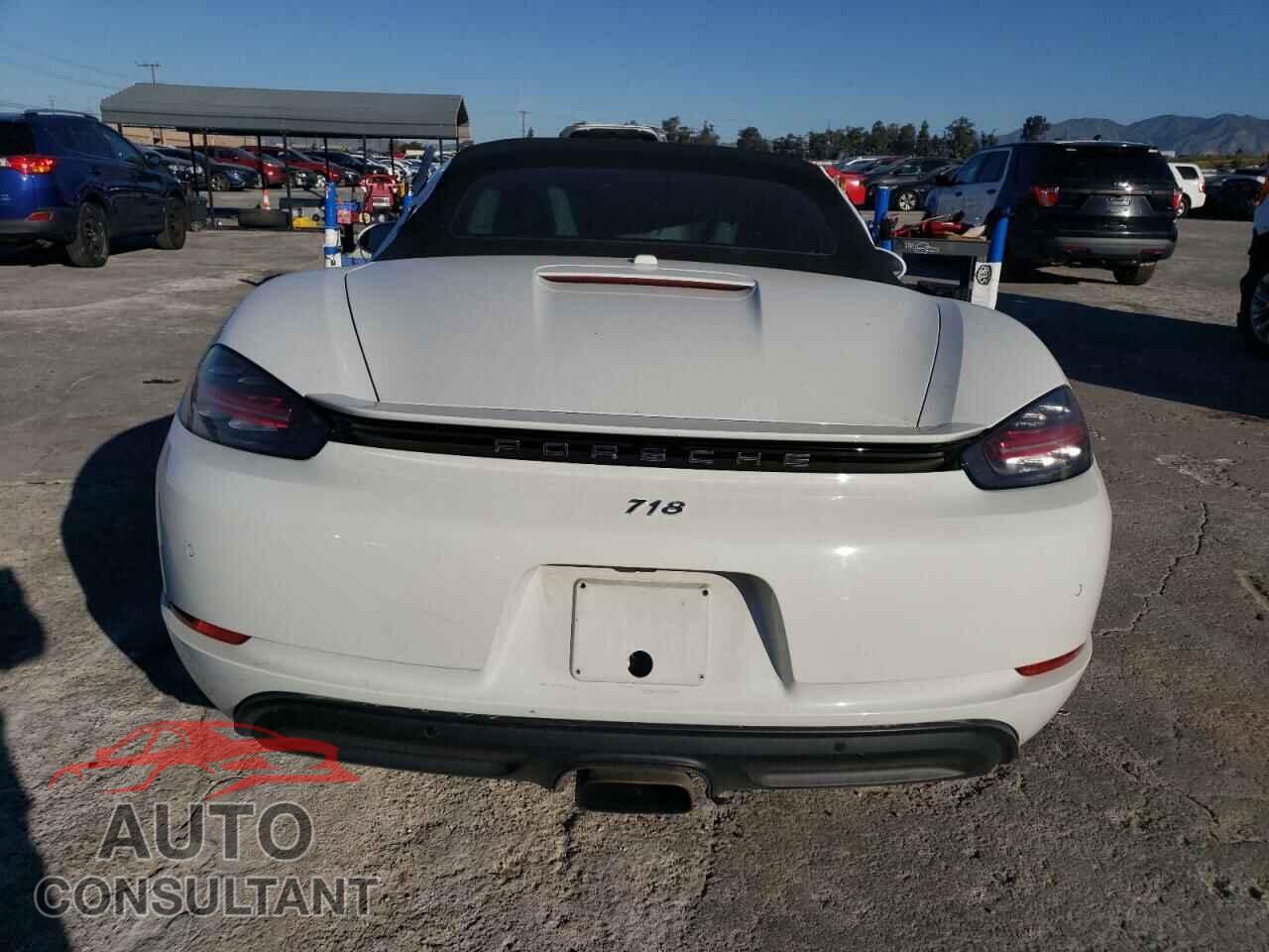 PORSCHE BOXSTER 2019 - WP0CA2A85KS210451