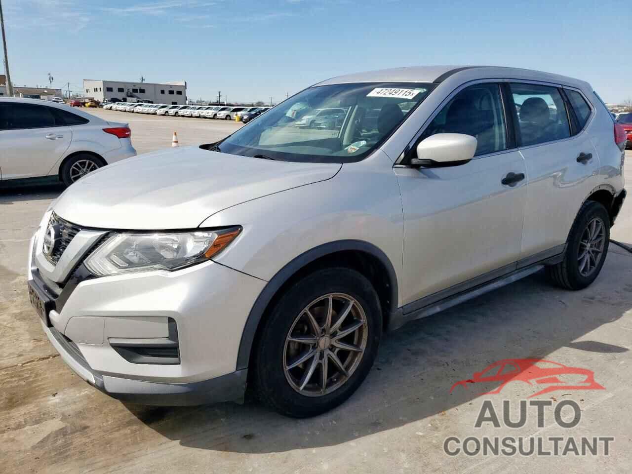 NISSAN ROGUE 2017 - KNMAT2MT7HP567420