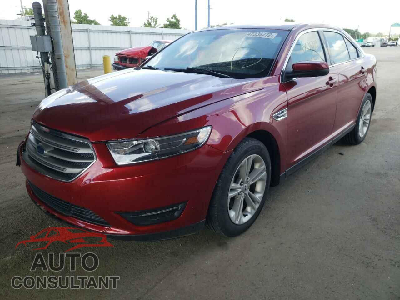 FORD TAURUS 2018 - 1FAHP2E84JG111657