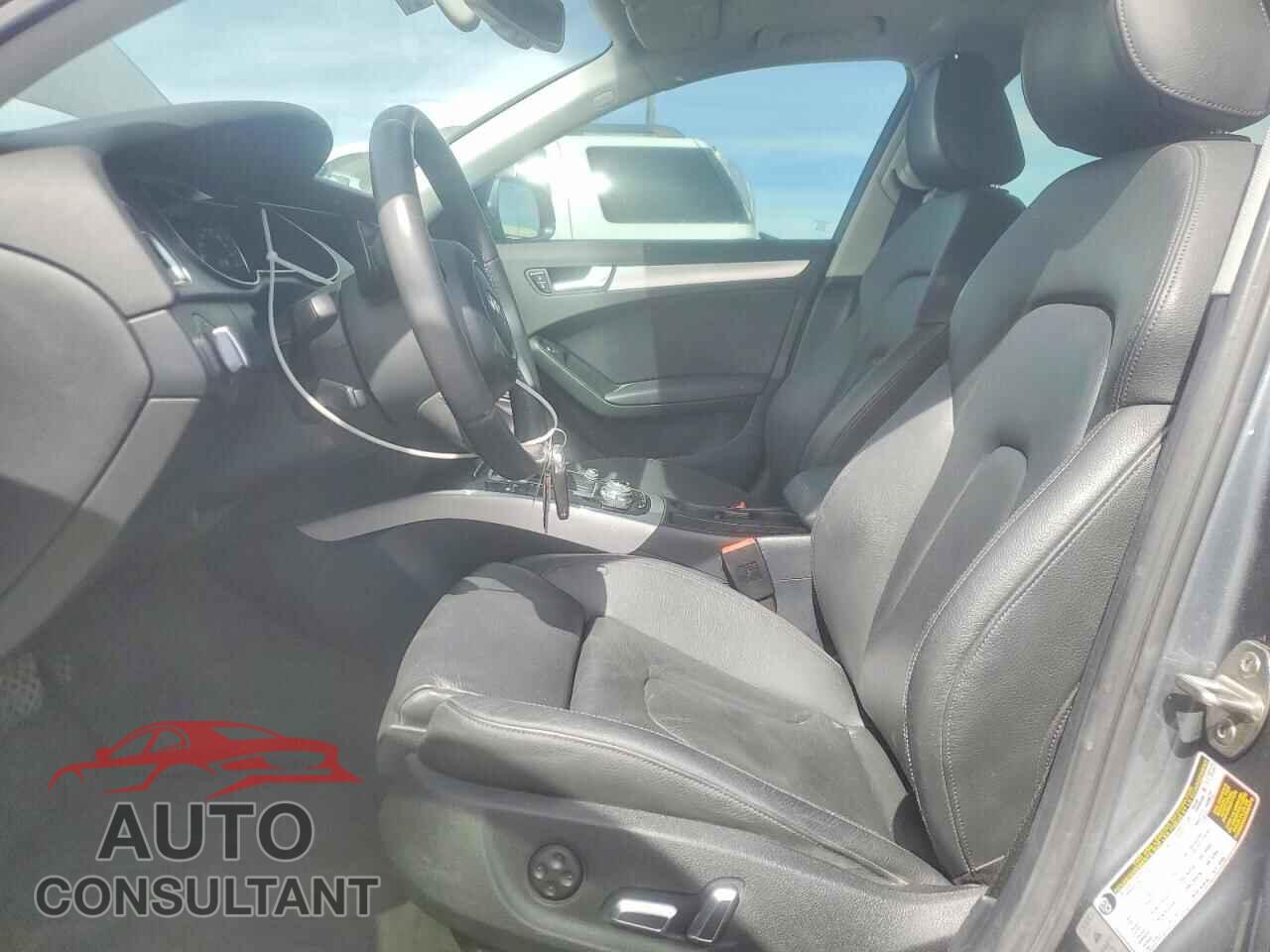AUDI A4 2013 - WAUFFAFL0DN035224