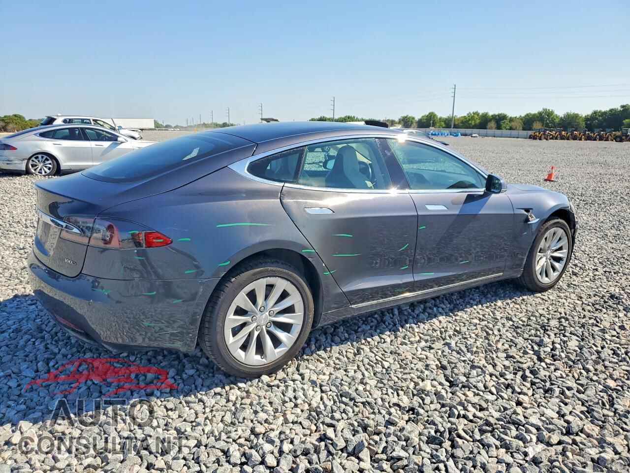 TESLA MODEL S 2018 - 5YJSA1E22JF268377