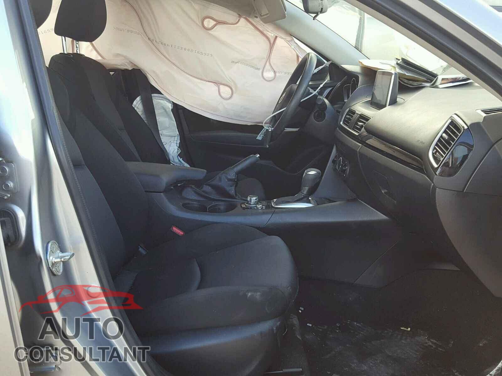 MAZDA 3 2015 - 3MZBM1U77FM200841