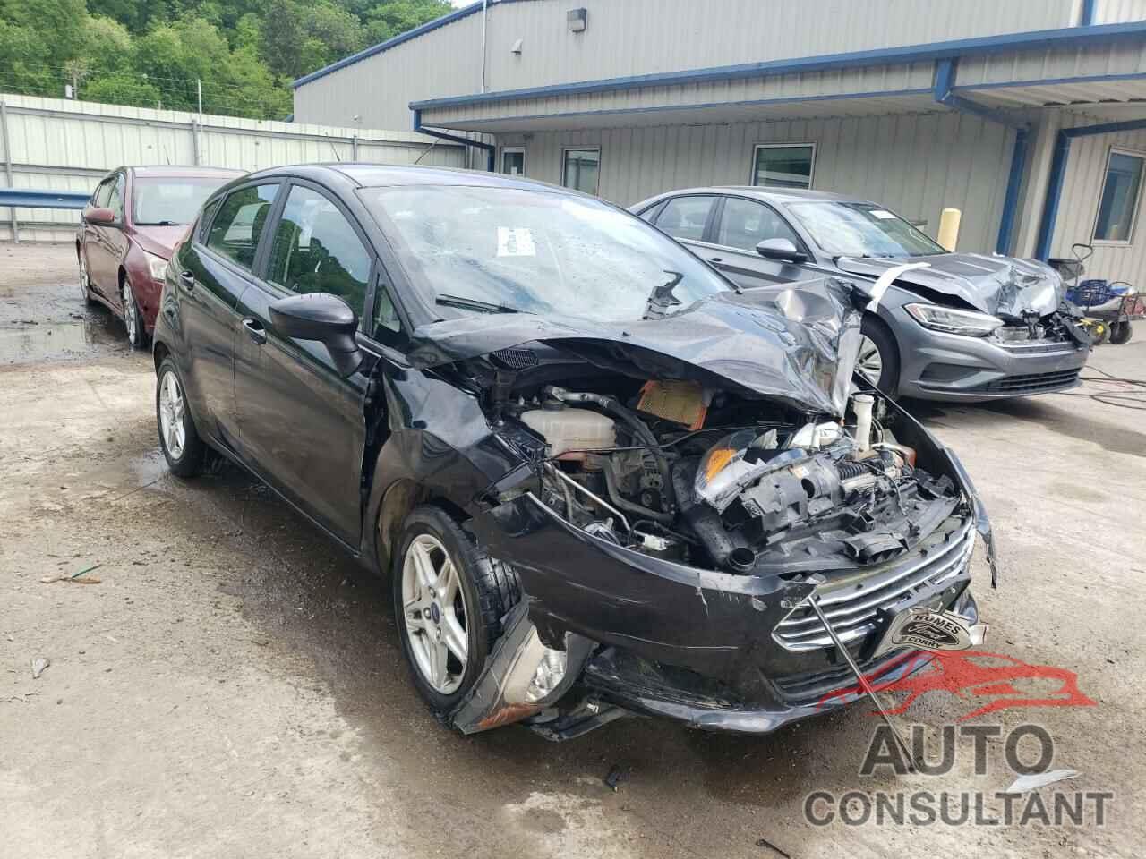 FORD FIESTA 2018 - 3FADP4EJ0JM106121