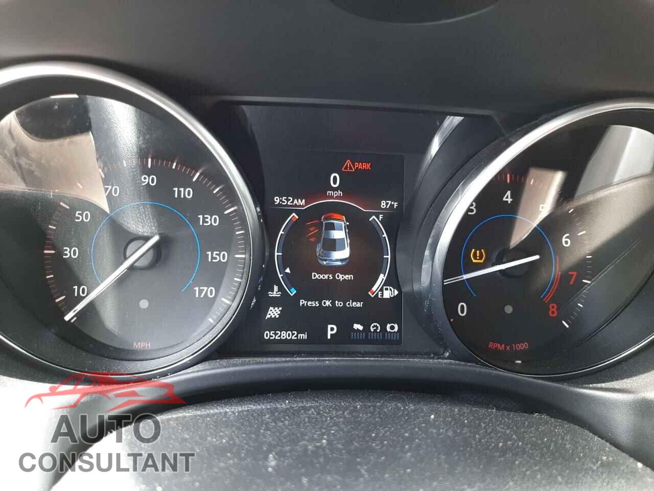 JAGUAR XE 2017 - SAJAR4BG3HA964501