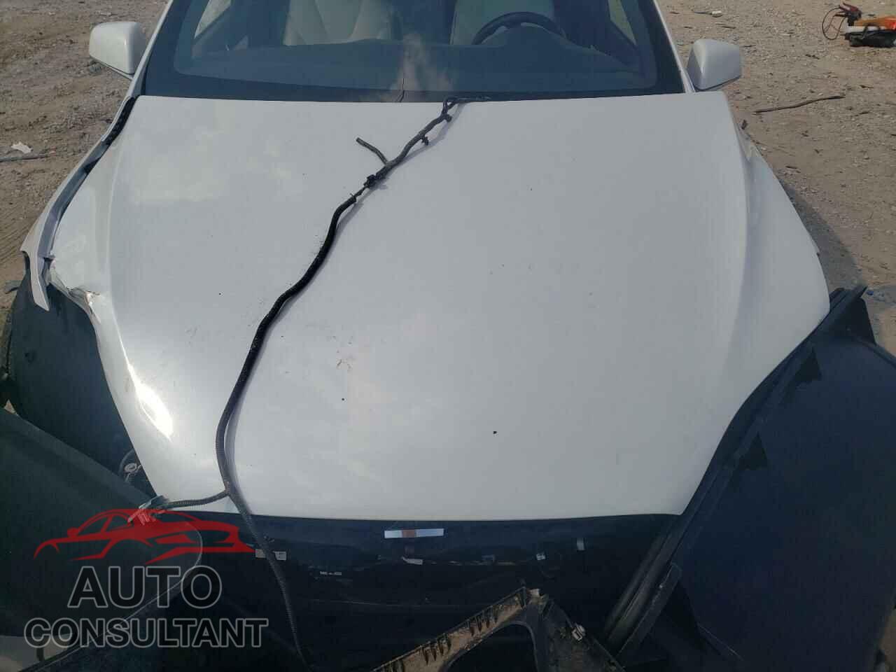 TESLA MODEL X 2016 - 5YJXCAE26GF004233