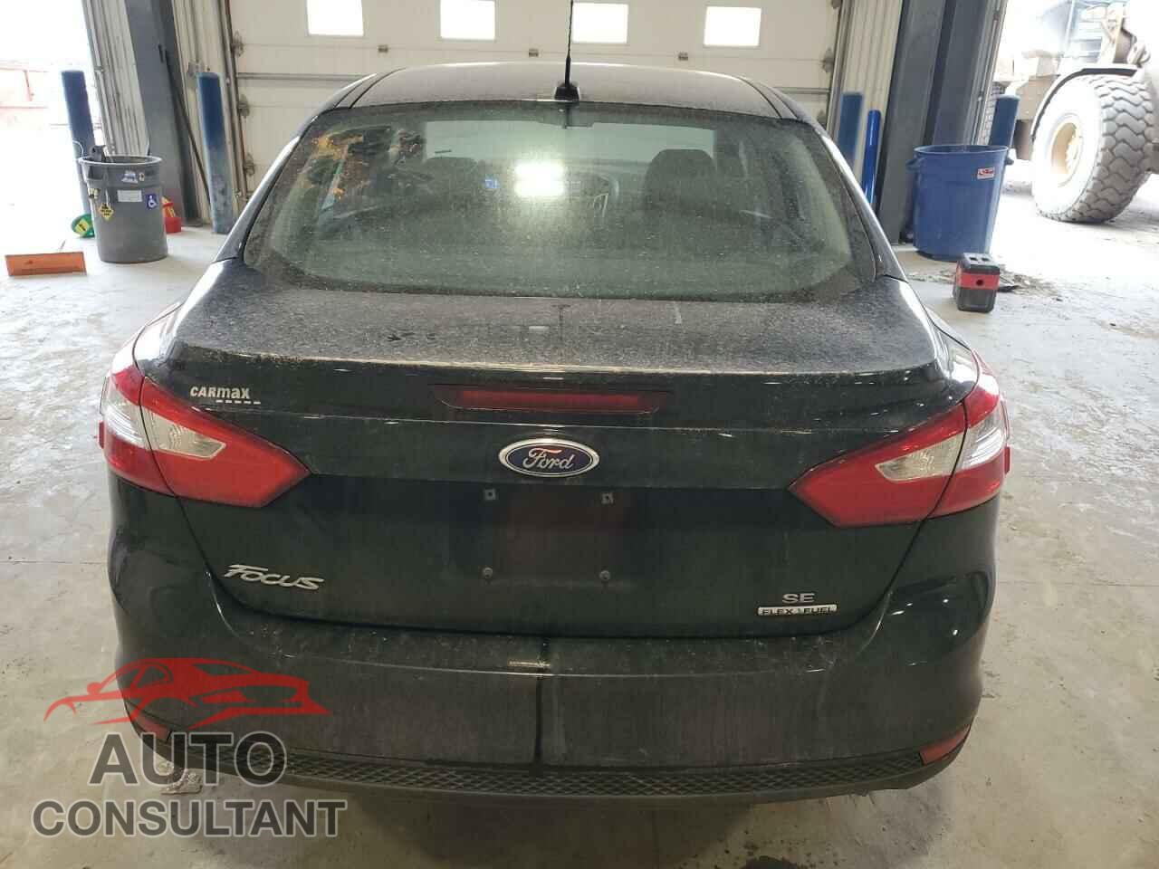 FORD FOCUS 2014 - 1FADP3F24EL194616