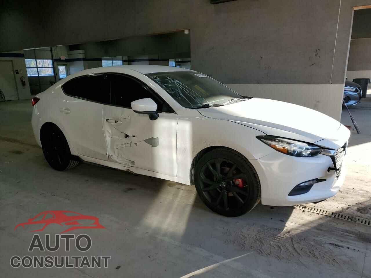 MAZDA 3 2017 - 3MZBN1U79HM134132