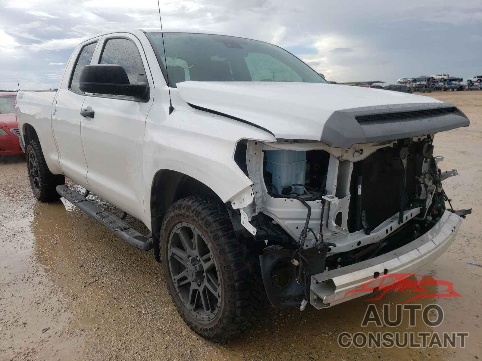 TOYOTA TUNDRA 2019 - 5TFRM5F19KX144293