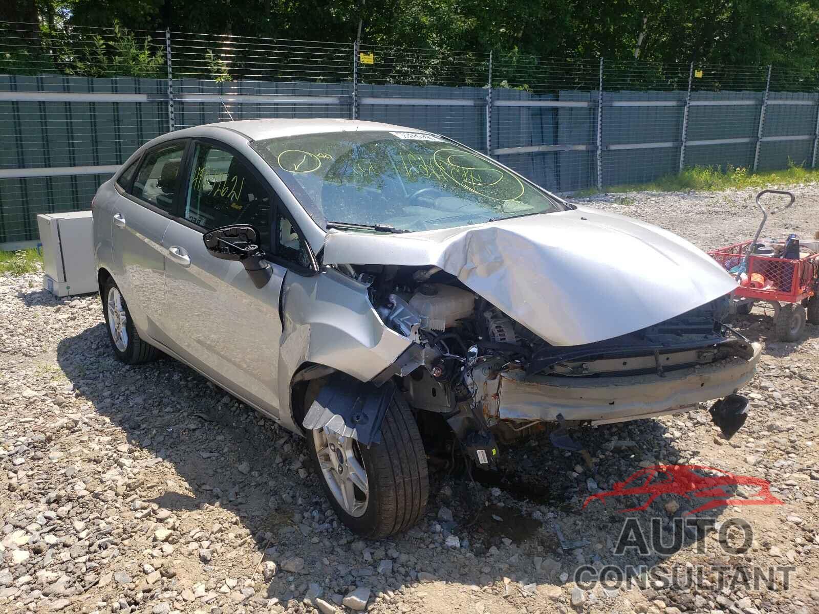 FORD FIESTA 2019 - 3FADP4BJ3KM142634