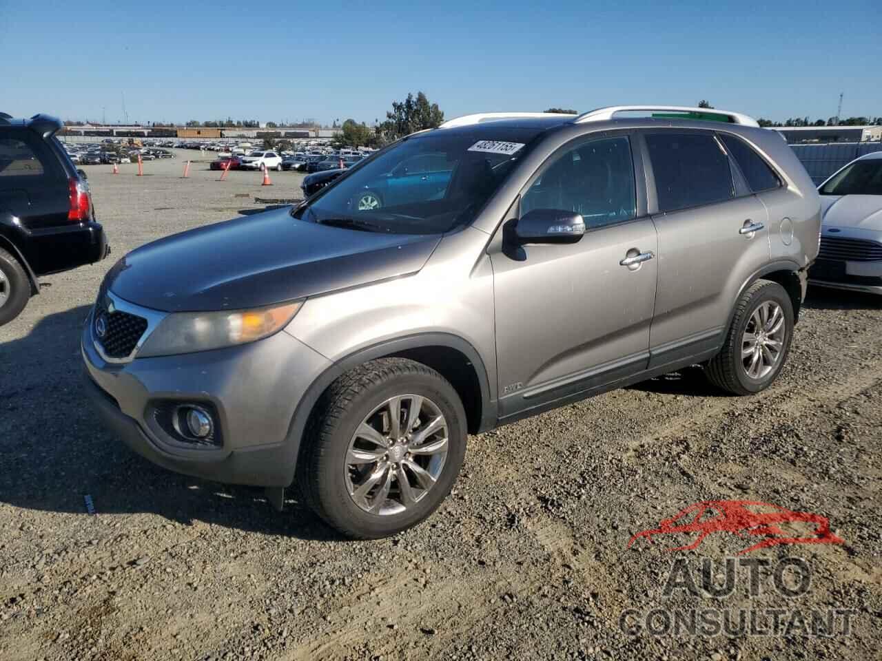 KIA SORENTO 2011 - 5XYKUDA24BG085314