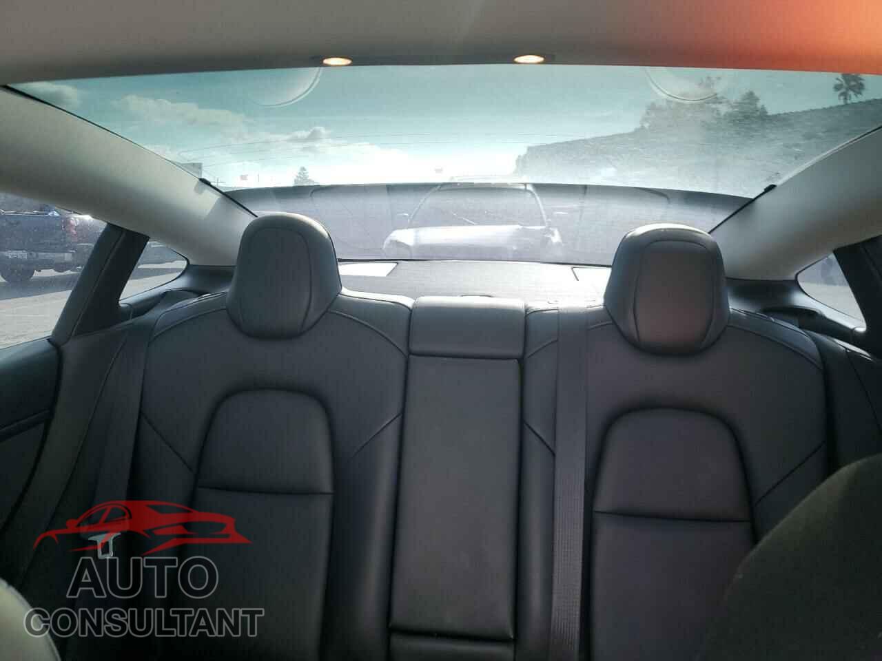 TESLA MODEL 3 2021 - 5YJ3E1EA9MF961676
