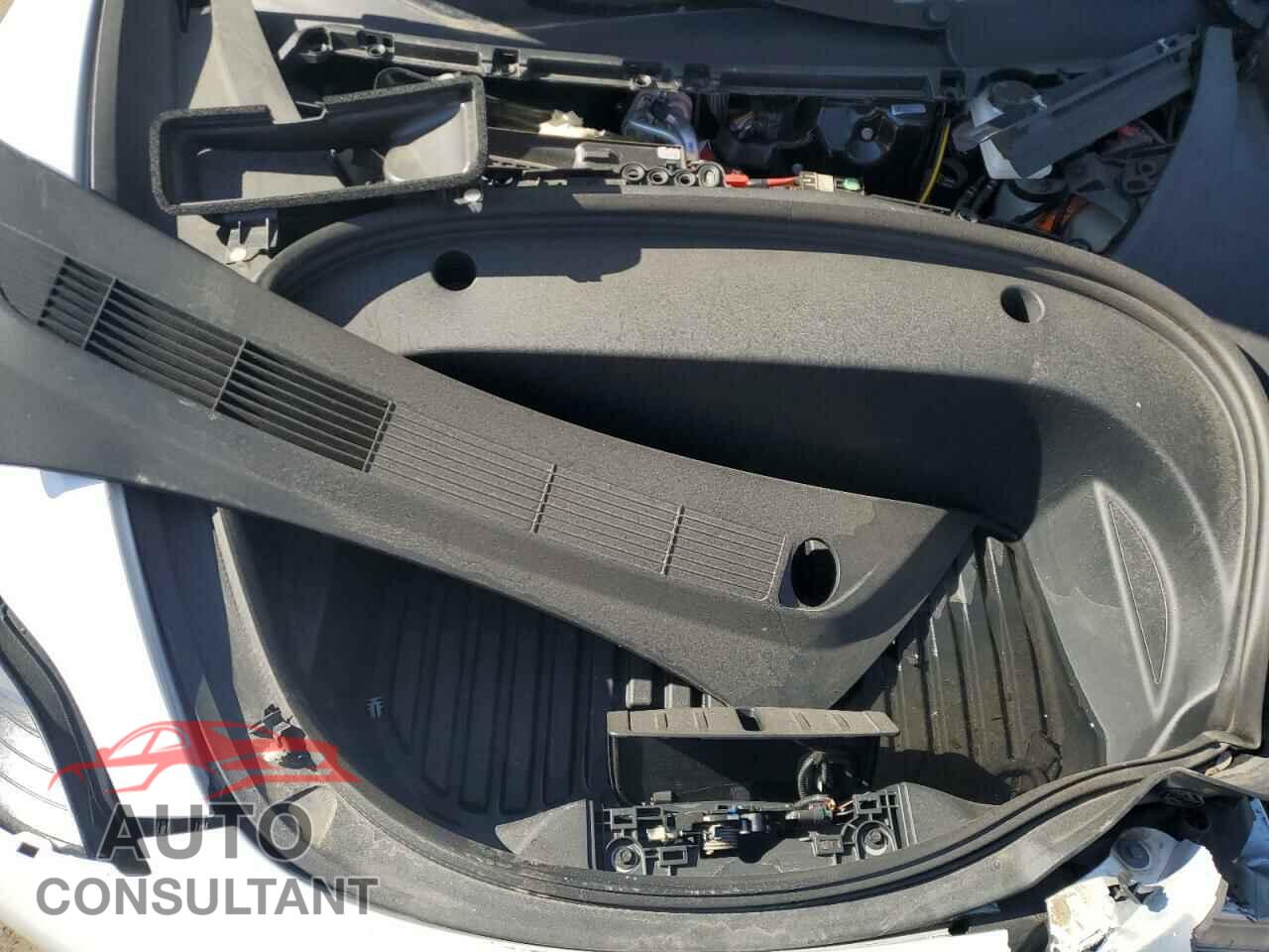 TESLA MODEL 3 2023 - 5YJ3E1EA4PF566177