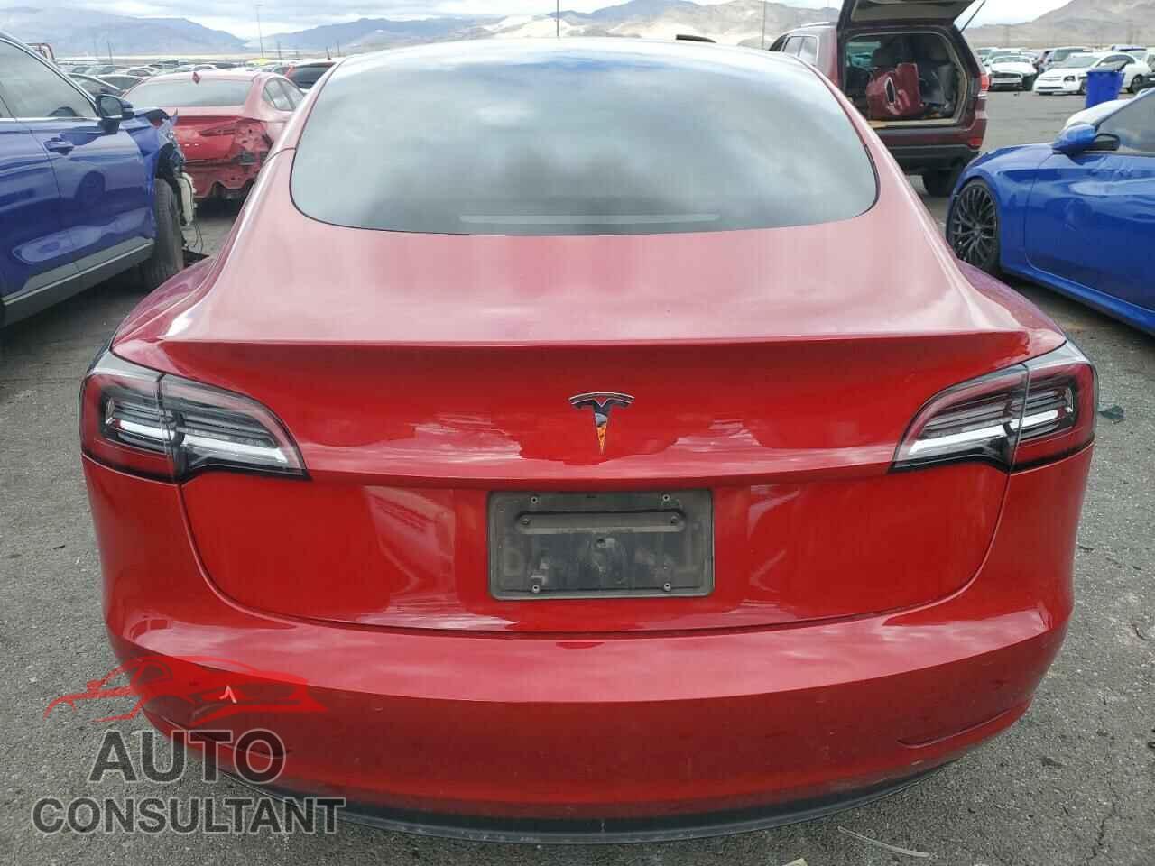 TESLA MODEL 3 2021 - 5YJ3E1EA8MF978257