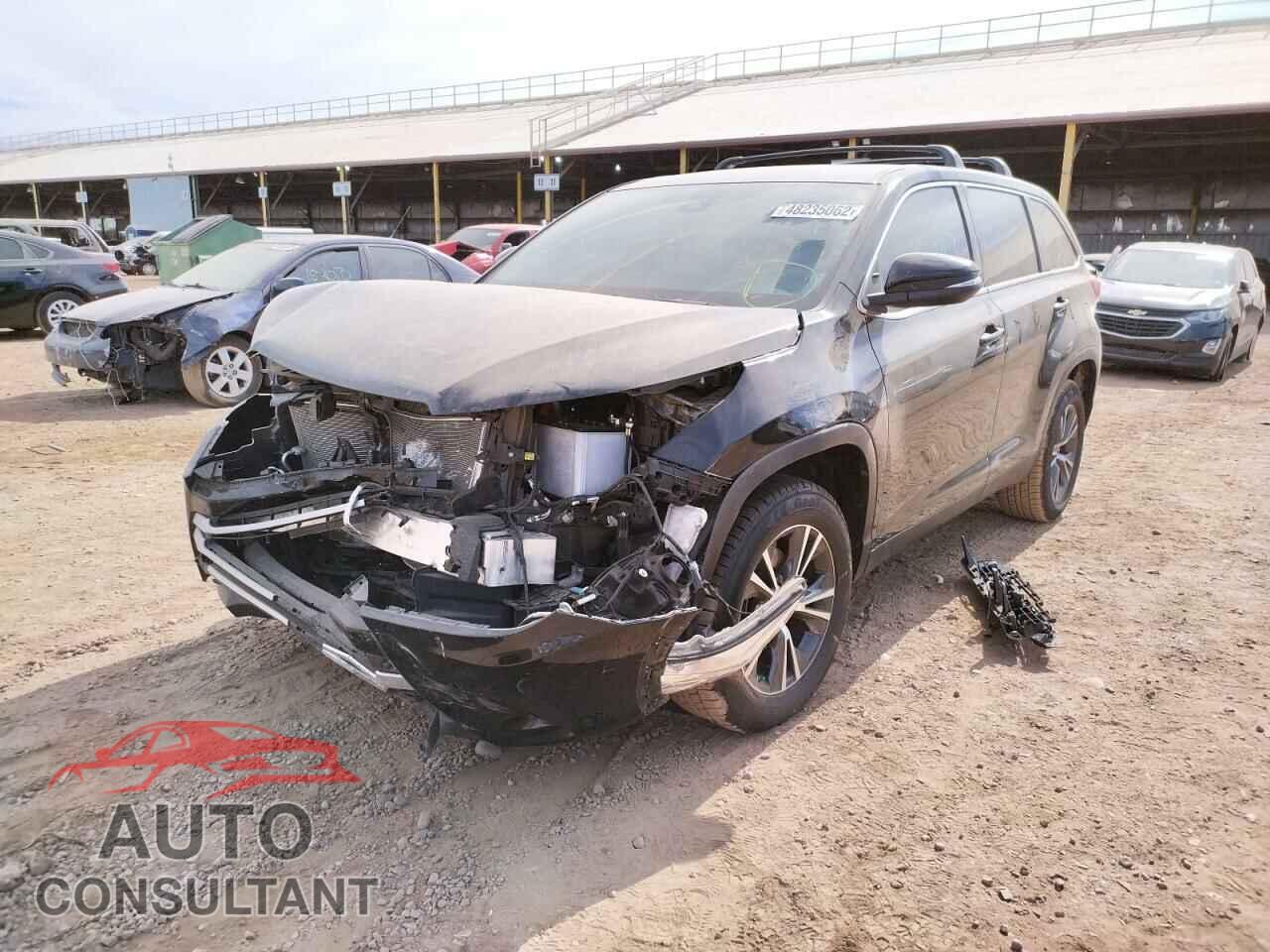 TOYOTA HIGHLANDER 2019 - 5TDZZRFH3KS293083