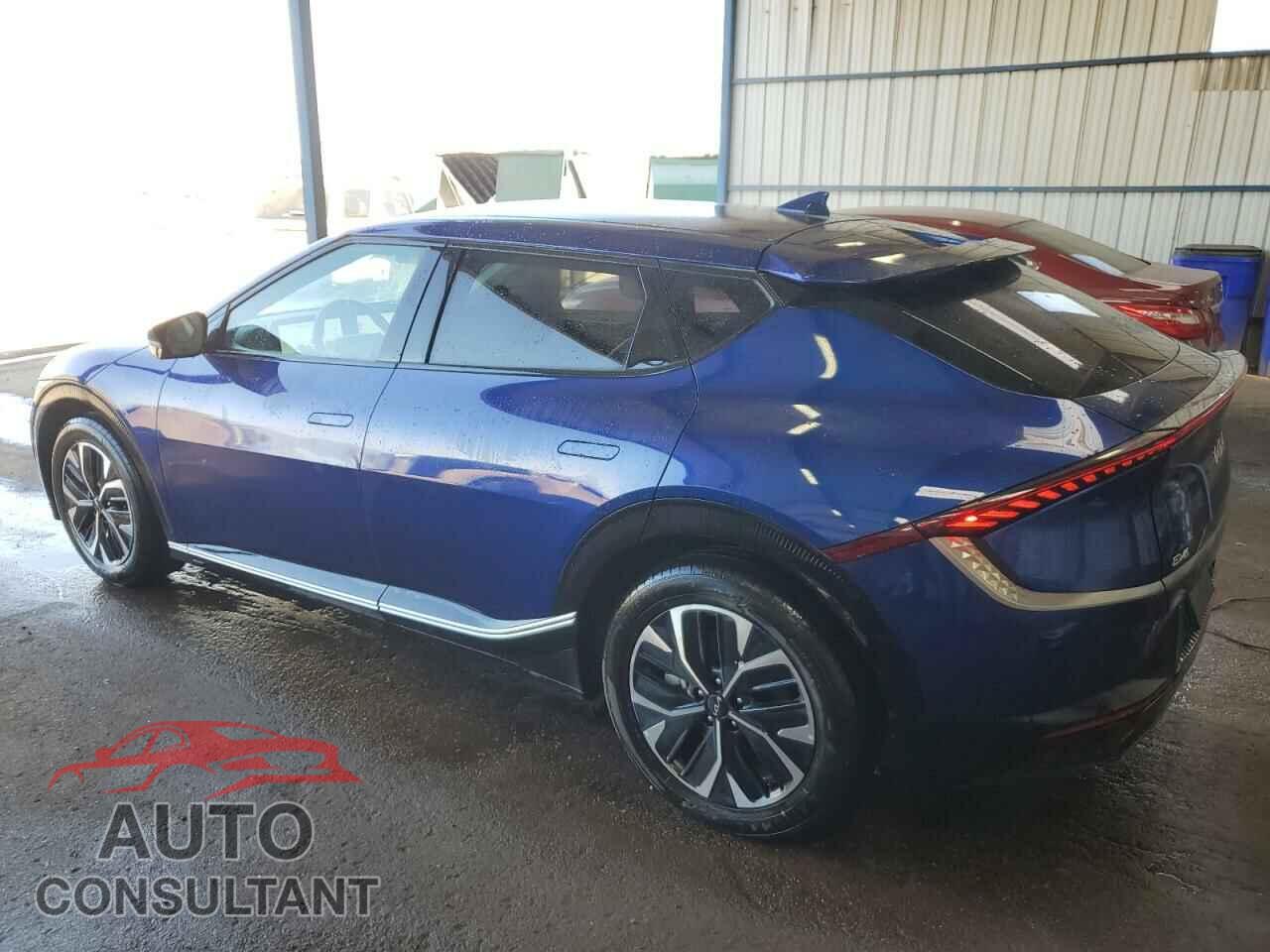 KIA EV6 LIGHT 2023 - KNDC3DLC3P5156659