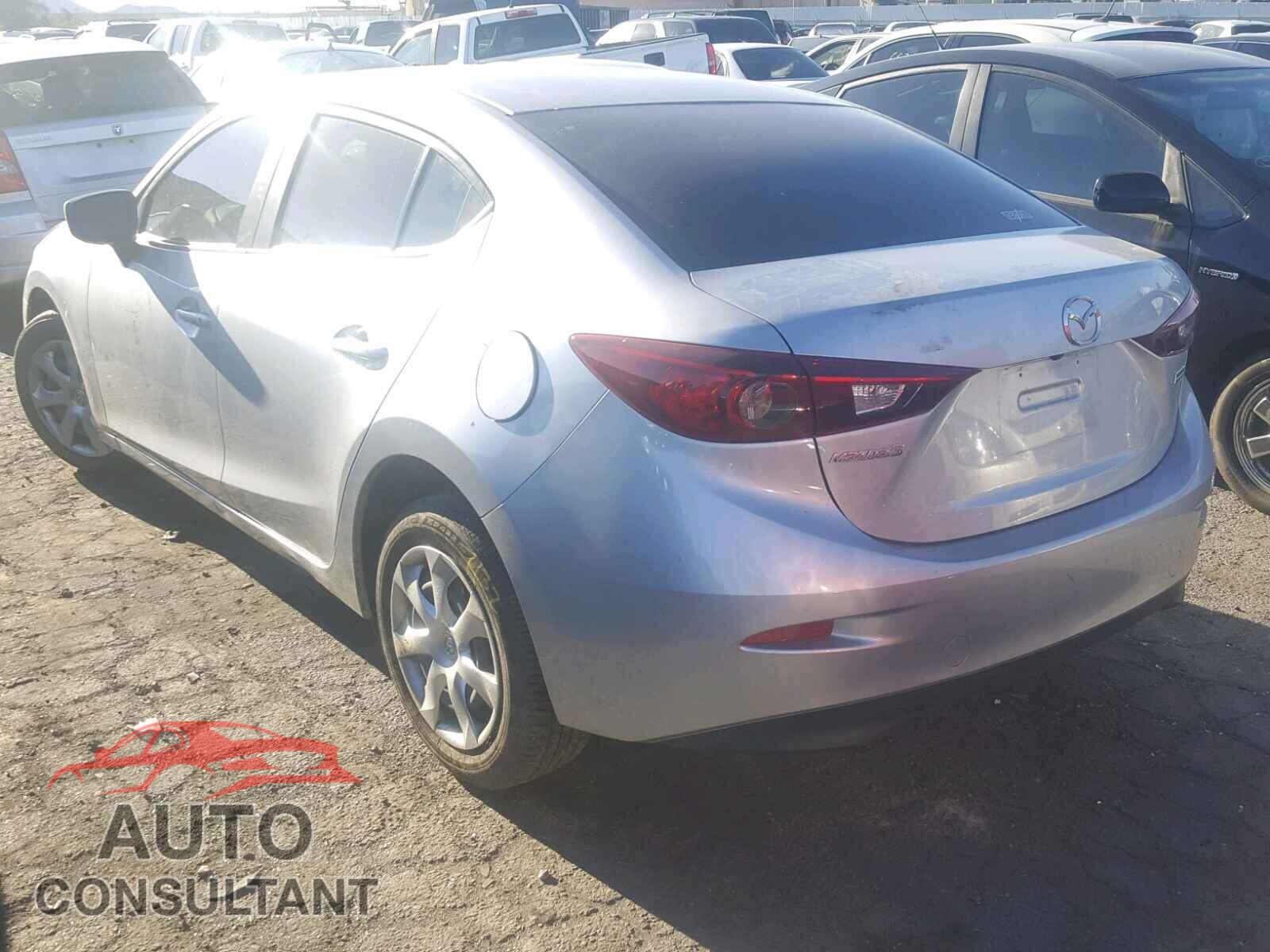 MAZDA 3 2017 - 3MZBN1U72HM157459