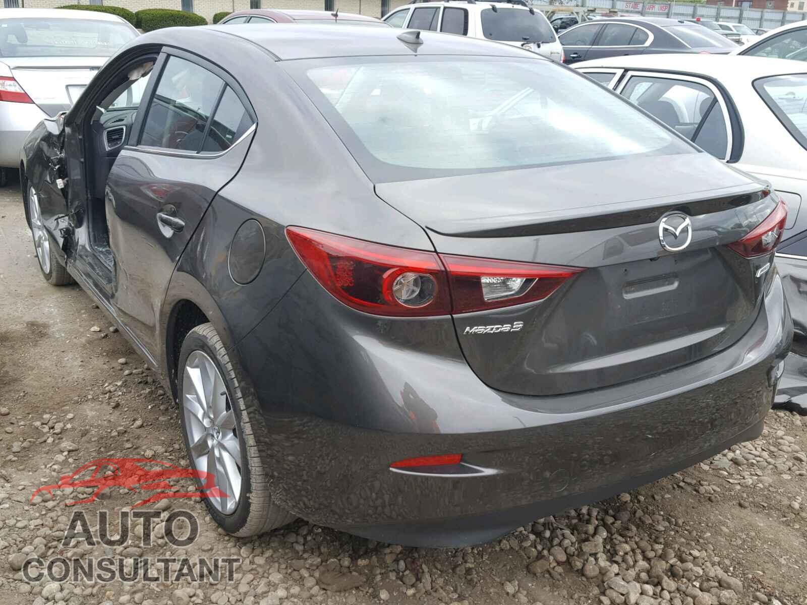 MAZDA 3 2017 - 3MZBN1W35HM136910