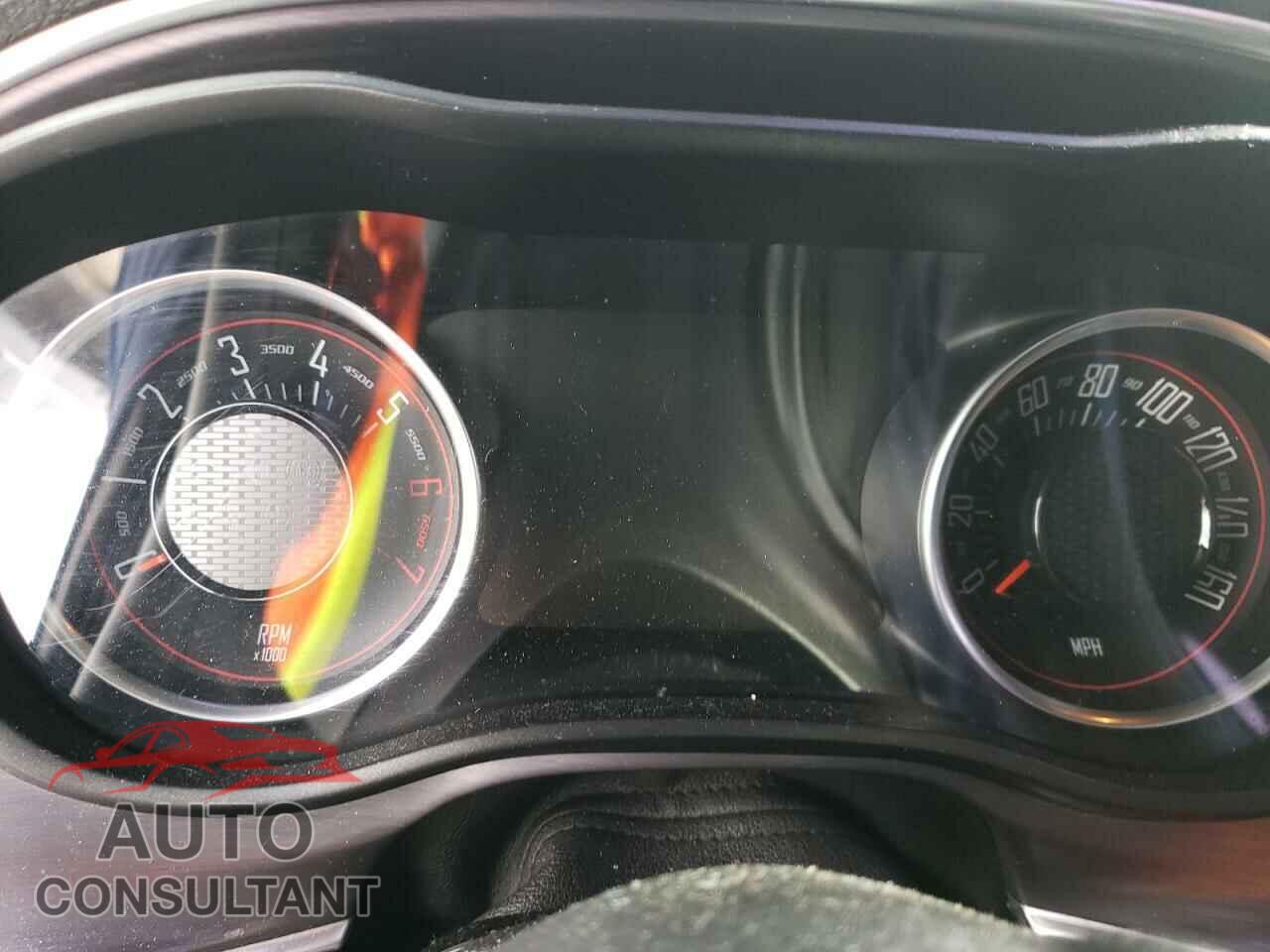 DODGE CHALLENGER 2017 - 2C3CDZBTXHH550461