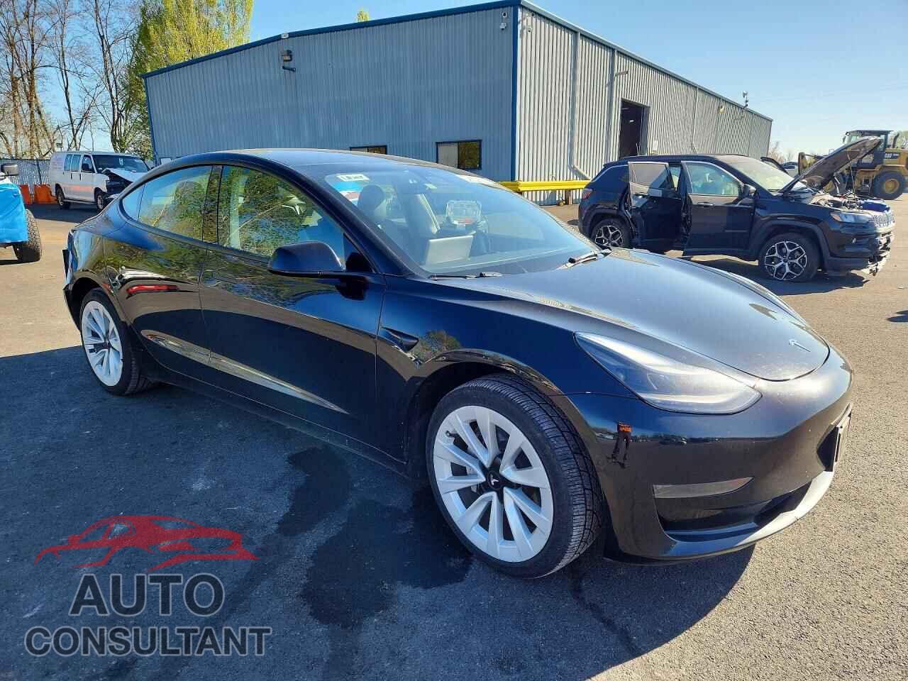 TESLA MODEL 3 2022 - 5YJ3E1EA4NF371709