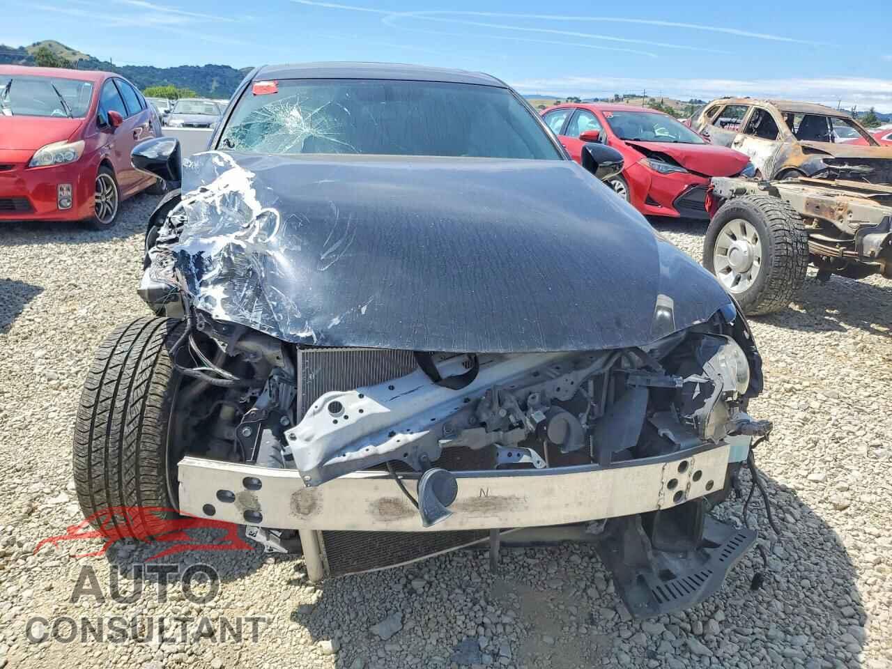 LEXUS IS 2014 - JTHBF1D24E5035190