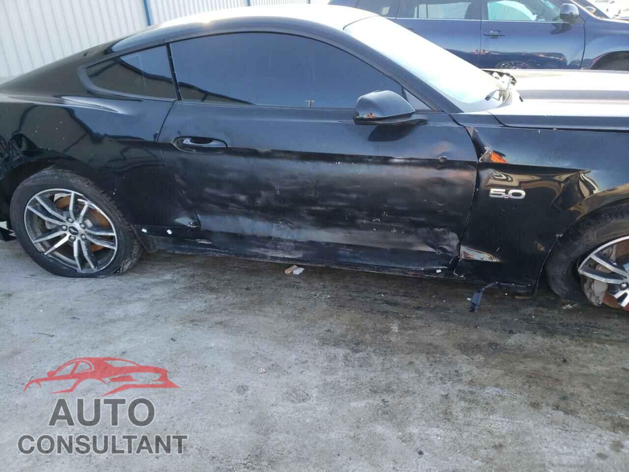 FORD MUSTANG 2017 - 1FA6P8CF1H5259122