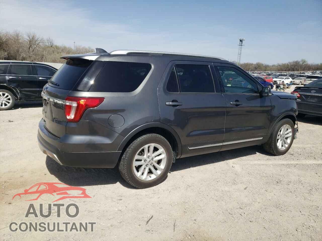 FORD EXPLORER 2017 - 1FM5K7D83HGE38311
