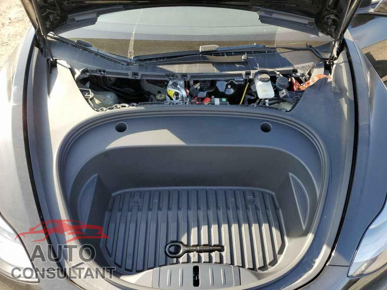 TESLA MODEL 3 2023 - 5YJ3E1EA3PF670787