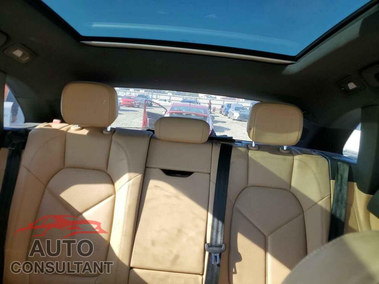 PORSCHE MACAN 2017 - WP1AA2A57HLB84000