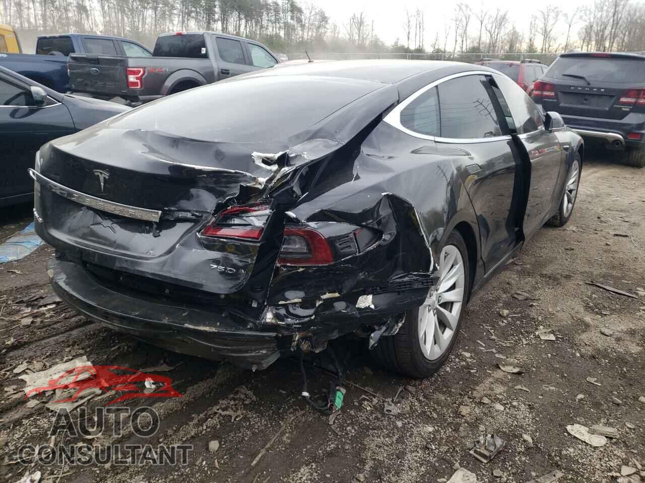 TESLA MODEL S 2018 - 5YJSA1E23JF293532