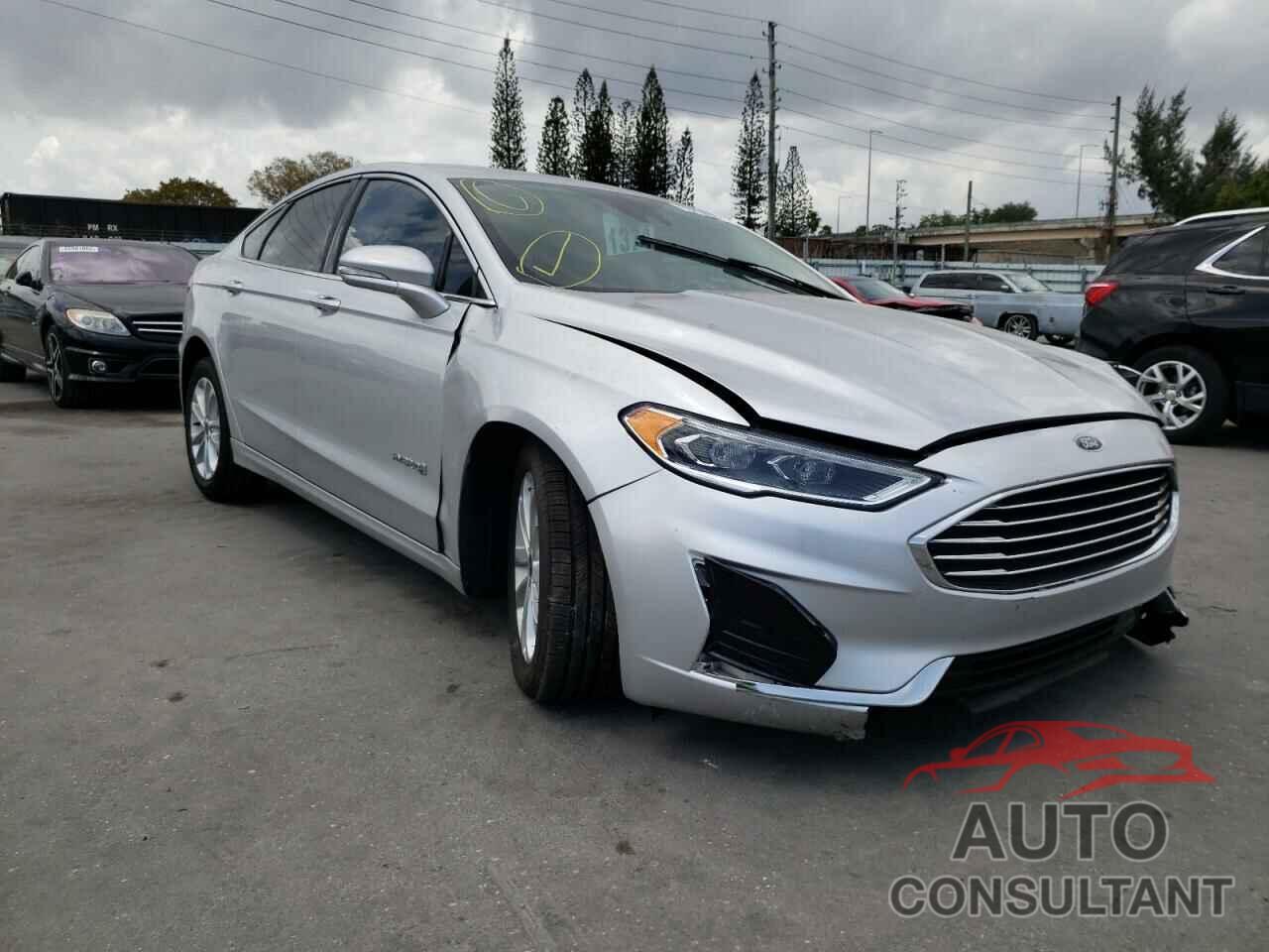 FORD FUSION 2019 - 3FA6P0MU9KR123002